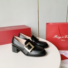 Roger Vivier Leather Shoes